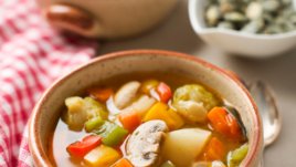 Грахова супа с гъби