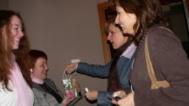 Нашето парти - всички приятели на куп