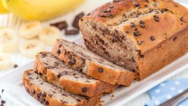 Бананов кекс с шоколадови капки 