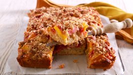 Кайсиев щрудел на барчета