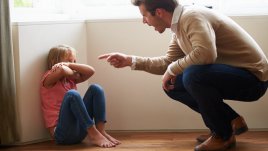 8 неща, на които всъщност учите децата, когато ги наказвате с бой