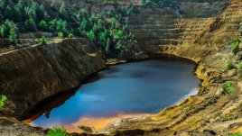 Езера, които могат да ви убият (галерия) 