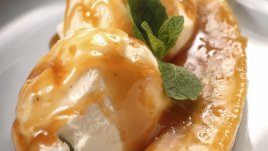 Светкавични банани с карамелен сос