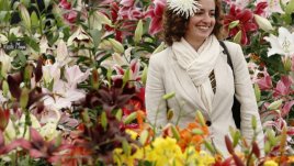 Жените с грим изглеждат по-умни