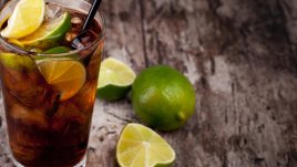 Знаете ли, че... Куба либре за първи път е приготвен през 1900 година?