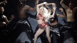 Лейди Гага няма да пее на стадион „Васил Левски“