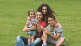 4 звездни семейства „Говорят открито срещу домашното насилие“