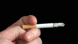 43% от българите над 14 години пушат