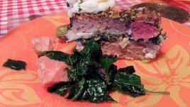 Терин с кайма, колбас и моцарела