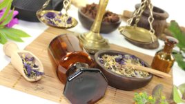 Билковите лекарства не са толкова безопасни!