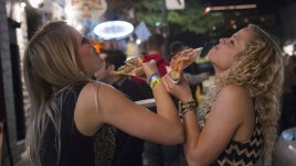 Колко вредни храни са ни позволени на седмица?