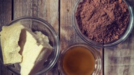 Какаово масло при бръчки и косопад