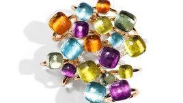 Бижута с поетична гама от камъни