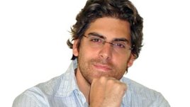 Букай – баща и син, пристигат в България на 9 юни 2014