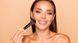 7 начина да изглеждате по-млади с помощта на грима