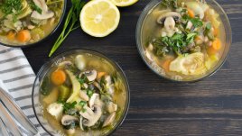 Супа с манатарки, печурки и артишок