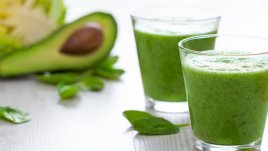 Напитка с авокадо топи мазнините на корема