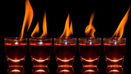 Коктейл „Молотов“ 