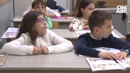 Помощник №1 в училище: "Дигиталната раница" улеснява ученици, учители и родители