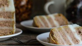 Сладкиш с козунак и ванилов крем за Великден