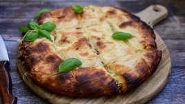 Тест: Изберете си парче от баницата и вижте какъв ще е късметът ви през 2025