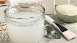 Употреби на оризовата вода за красива и млада кожа