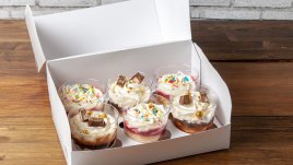 Чийзкейк с козунак в чаша