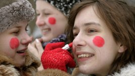 10 причини за горещи червени бузи