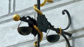 Година на Змията: здраве, щастие и пари