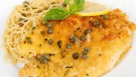 Пиле пиката с грейви и бяло вино