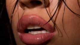 Няколко трика за секси устни