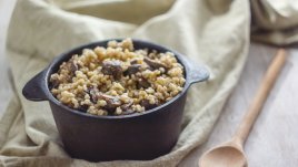 Ризото от кускус с гъби и чесън