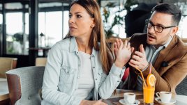 5 черти на отдадените мъже, които първоначално изглеждат като червени флагове 