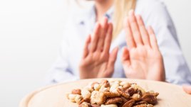 Как да разпознаем алергията към ядки