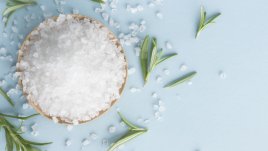 Каква е разликата между обикновена и морска сол?