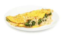 Омлет с броколи и синьо сирене