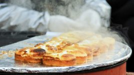 Принцеси с яйце, сирене и колбас