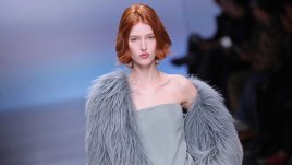 Кадифе и свободни линии от Giorgio Armani за есен-зима 2026-2027 (+Снимки)