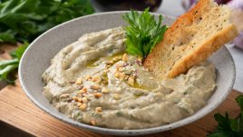 Разядка с патладжан и картофи