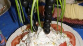 Празнична салата “Самотен остров”