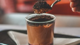 Шоколадов мус с бисквити