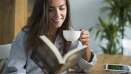 Признаците, че трябва да намалите кафето 