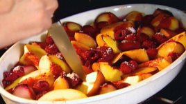 Печени плодове с меласа и ванилия 