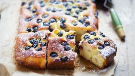 Ванилов кекс с боровинки