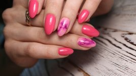 Разнообразни идеи за маникюр с красиви елементи (галерия) 