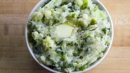 Ирландска картофена салата със зеле 