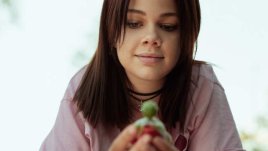 „Диада“ на Яна Титова със завладяващ трейлър