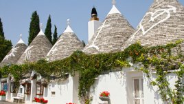 Алберобело – китното бяло градче в Италия (галерия)