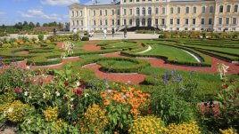 Красиви градини и скулптури от трева (галерия)