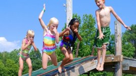 Най-честите грешки, които родителите допускат при обезопасяване на дома